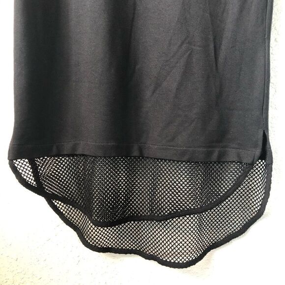 Foreverā21Ā BlackāMidiāDress - Picture 4 of 5